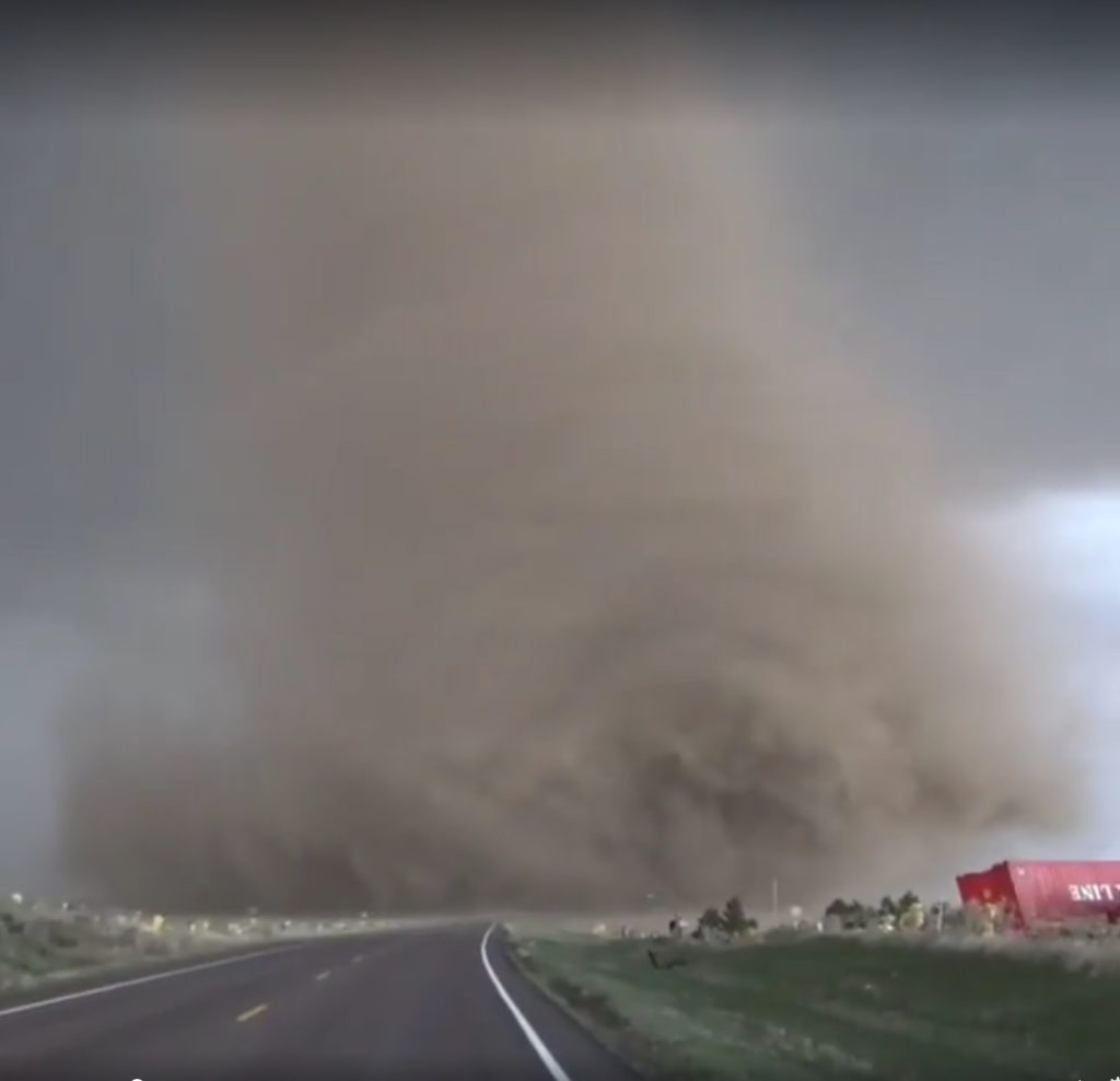 tornado gigante